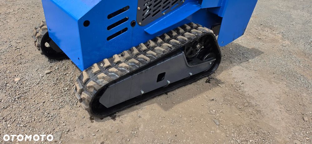 Mini ładowarka gąsienicowa WTS 1300 KUBOTA Bobcat Avant koparka łańcuchowa - 2