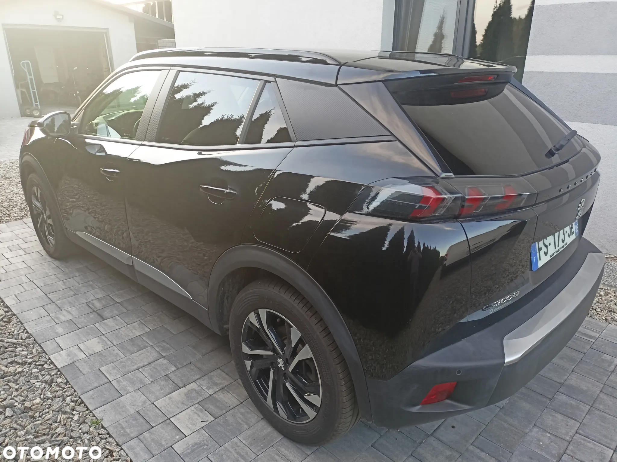 Peugeot 2008 - 3