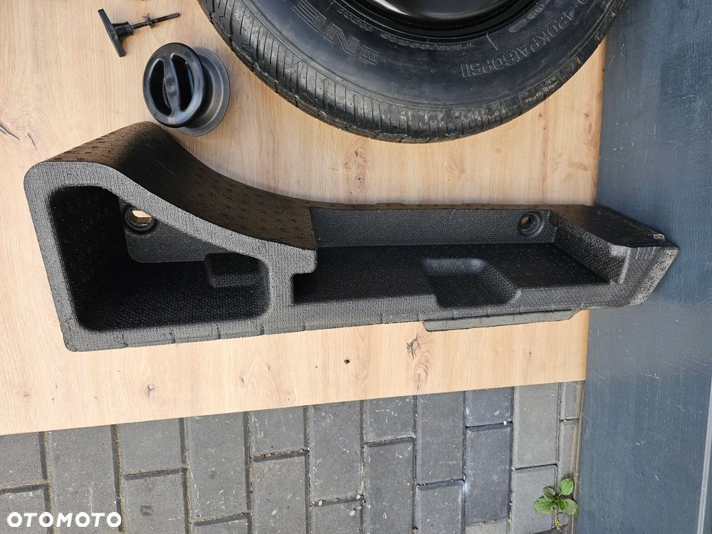 KOŁO DOJAZDOWE R16 ZESTAW KLUCZ HAK STYROPIANY OPEL ANTARA 5X115 155/90/16 - 5