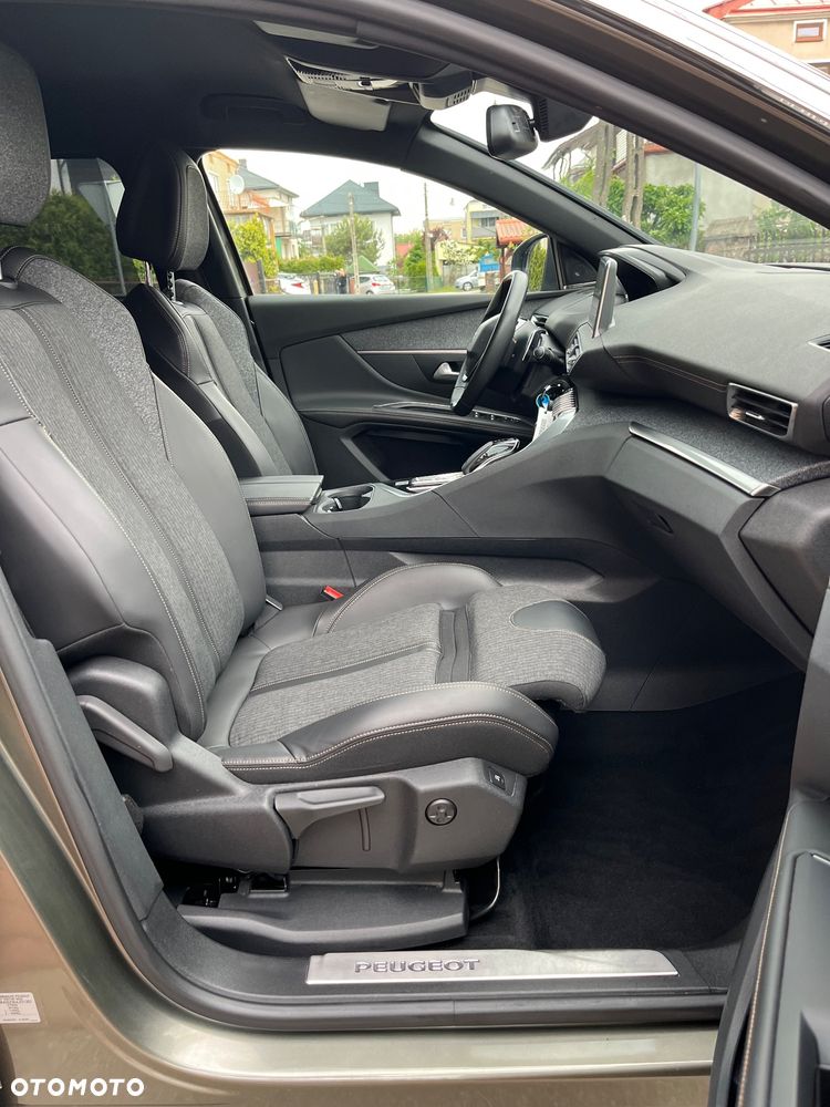Peugeot 5008 1.6 PureTech Allure S&S EAT8 - 11