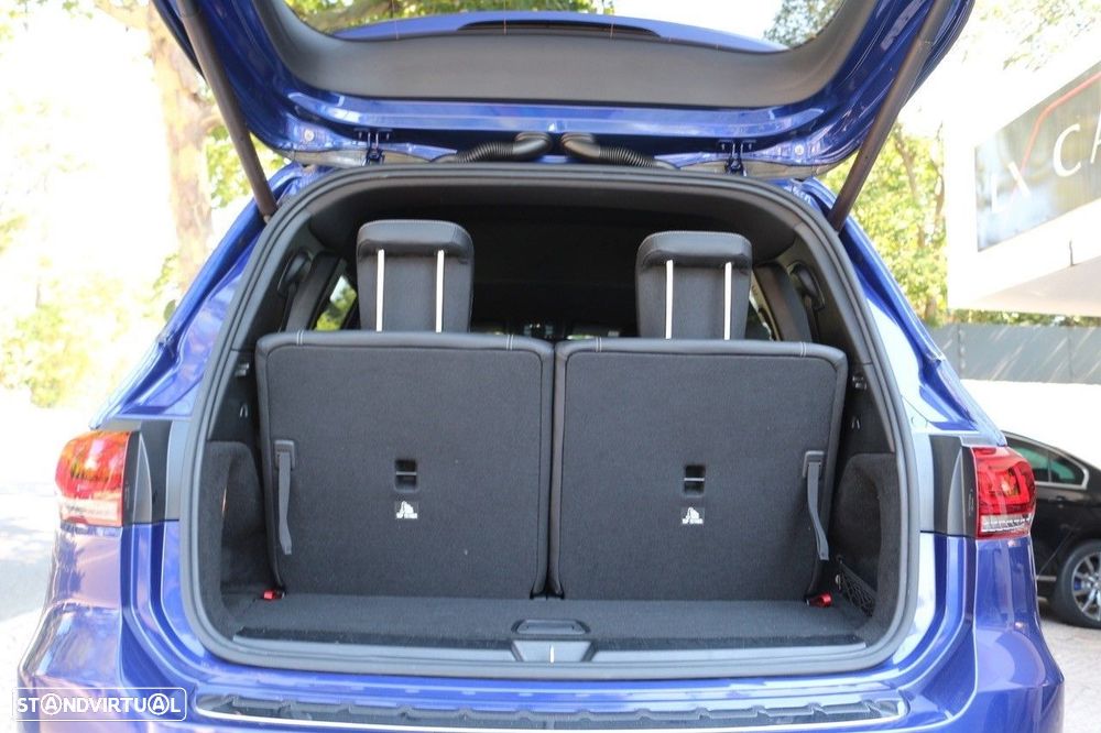 Mercedes-Benz GLB 180 d Progressive - 32