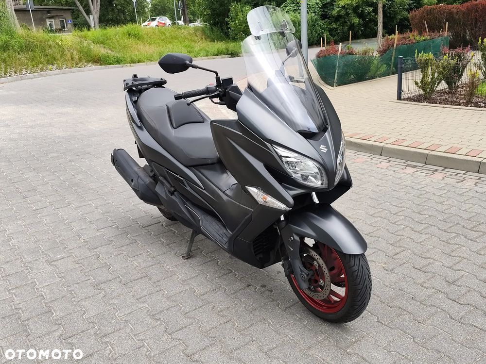 Suzuki Burgman - 3