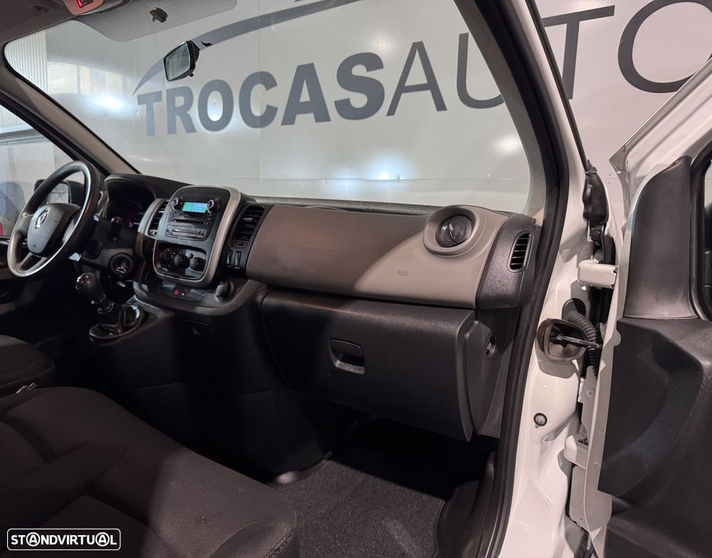 Renault Trafic 1.6 dCi L2H1 1.2T SS - 25