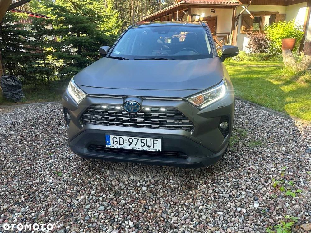 Toyota RAV4 - 2