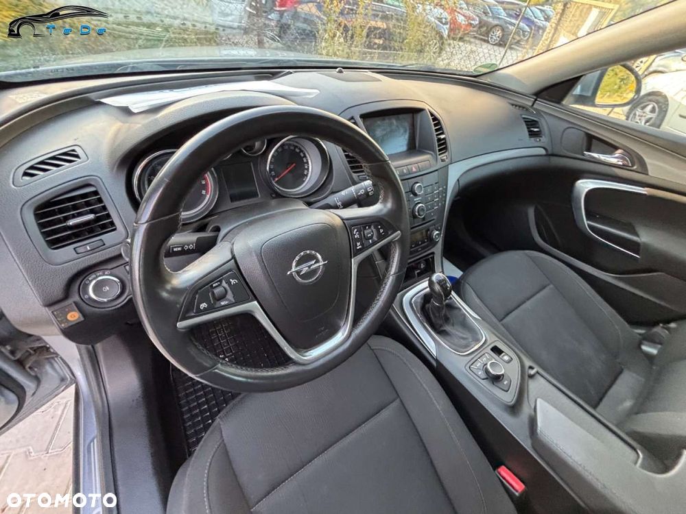 Opel Insignia - 28