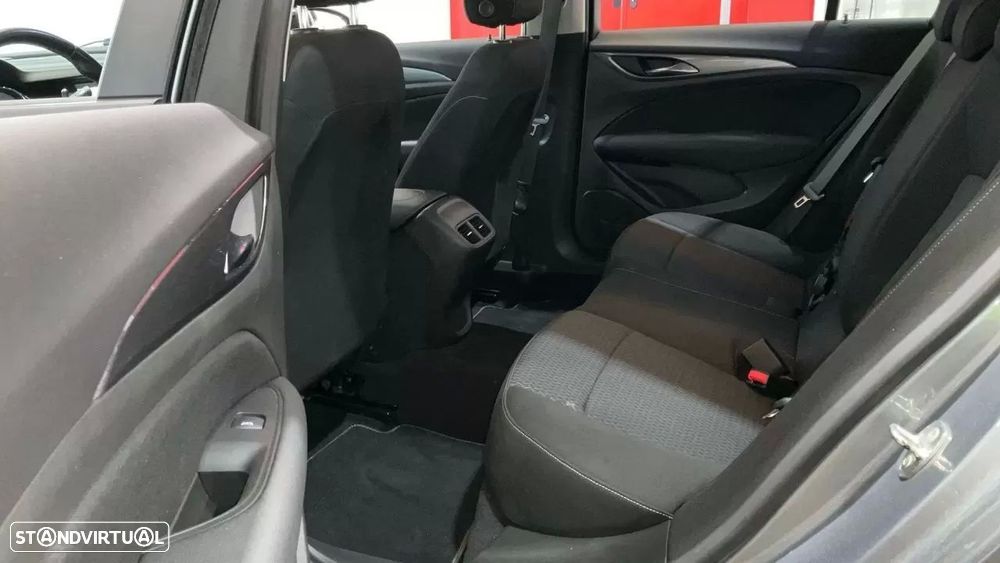 Opel Insignia Grand Sport 1.5 D Business Aut. - 6