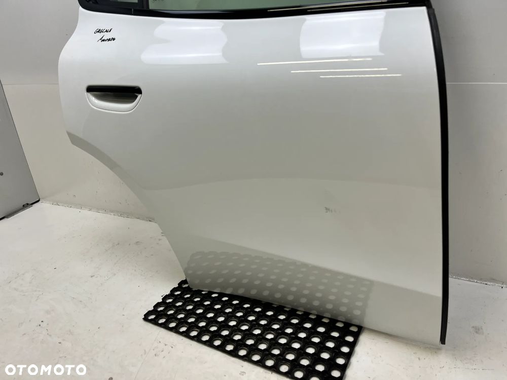 Drzwi tył tylne prawe Maserati Grecale - 4