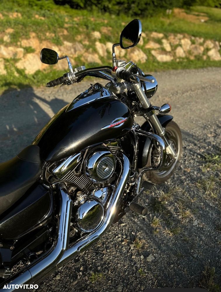 Suzuki Marauder - 4