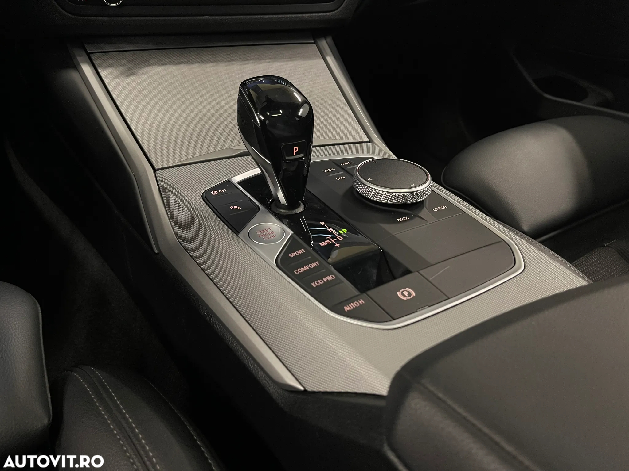 BMW Seria 3 318d AT MHEV - 24