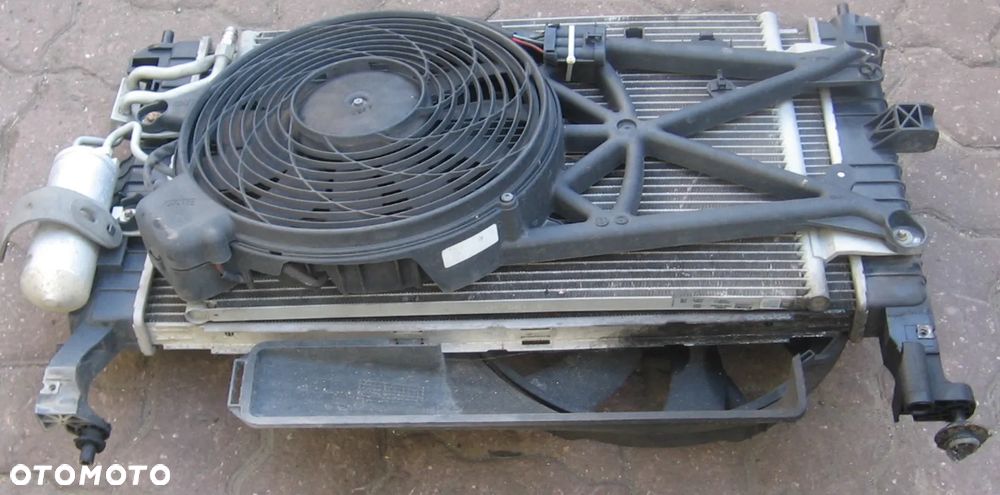chłodnica wody klimy wentylator MERIVA A 1.7 CDTI opel - 2