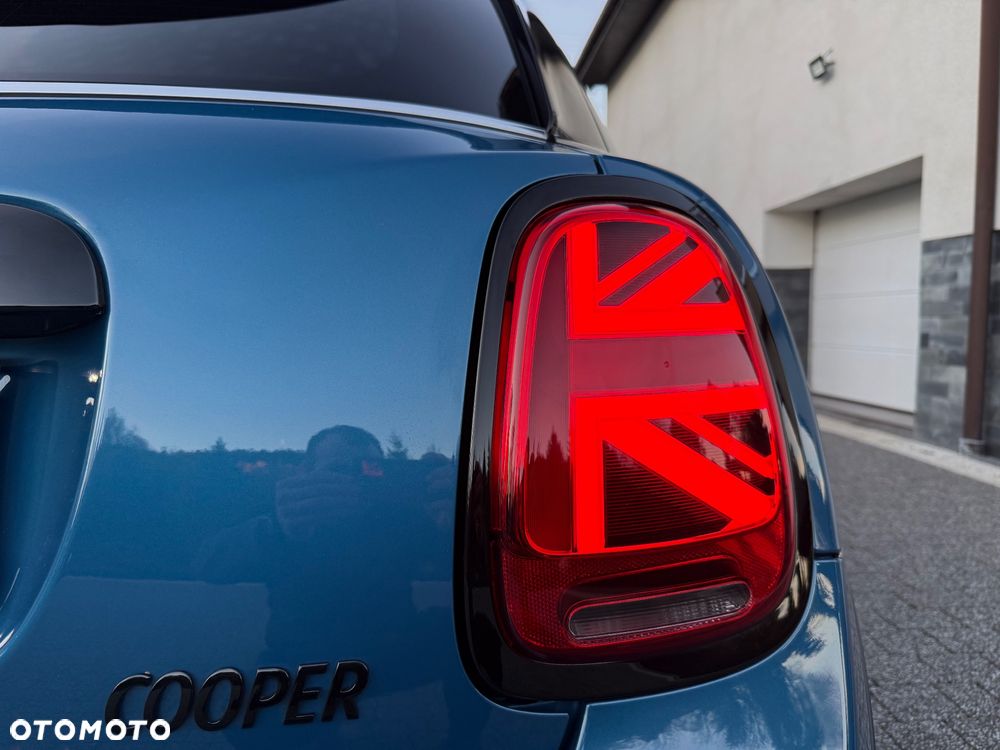 MINI Cooper John Works Trim - 10