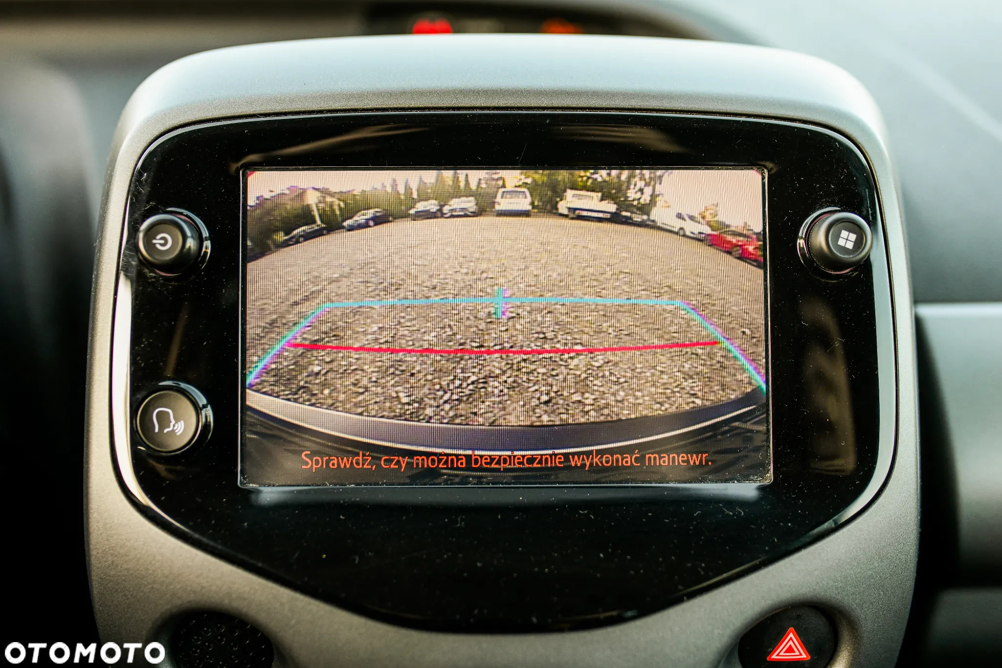 Toyota Aygo x - 24