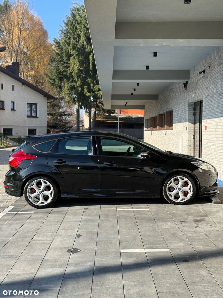 Ford Focus - 18