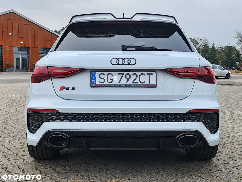 Audi RS3 Sportback - 10