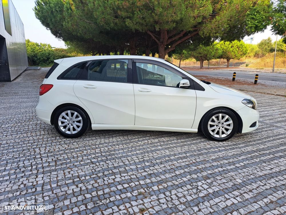 Mercedes-Benz B 180 CDI Urban - 9