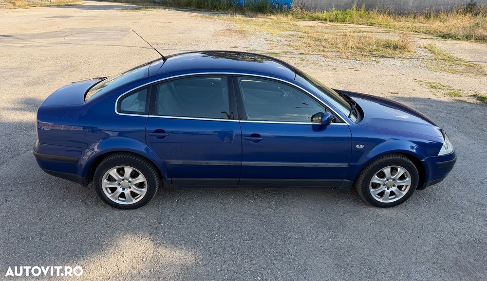 Volkswagen Passat - 3