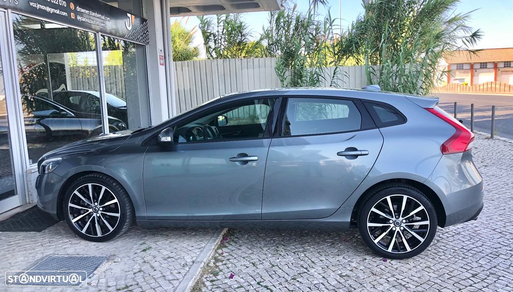 Volvo V40 1.5 T3 Sport Edition Geartronic - 12