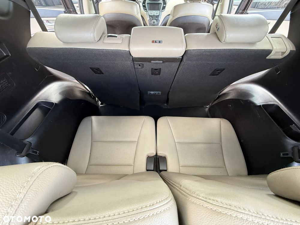Hyundai Santa Fe - 28