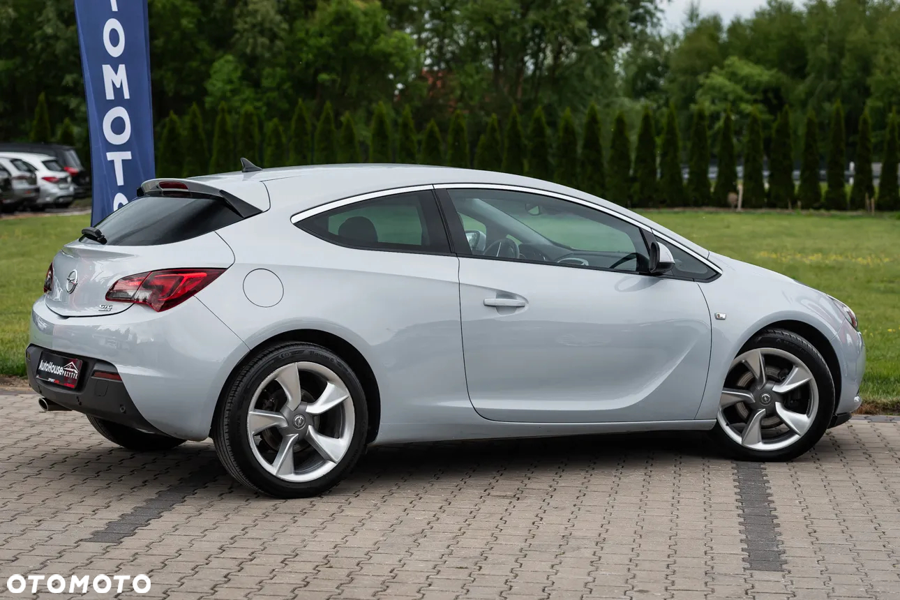 Opel Astra GTC 1.4 Turbo - 13