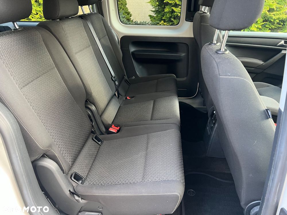 Volkswagen Caddy Maxi 2.0 TDI Comfortline DSG - 31