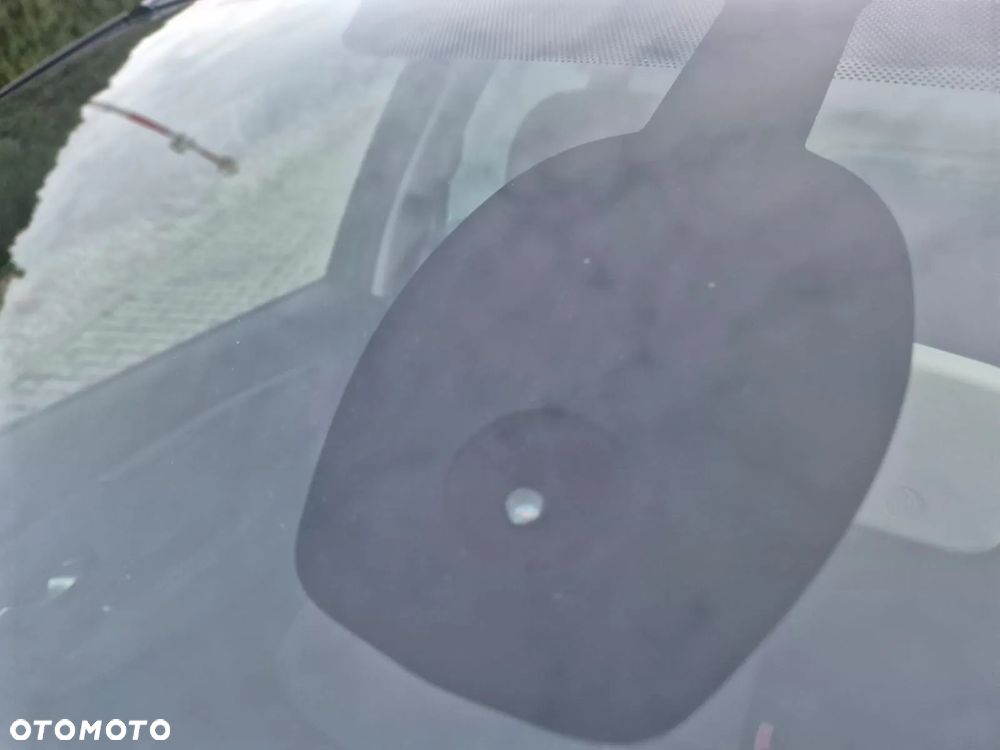 Renault Grand Scenic - 31