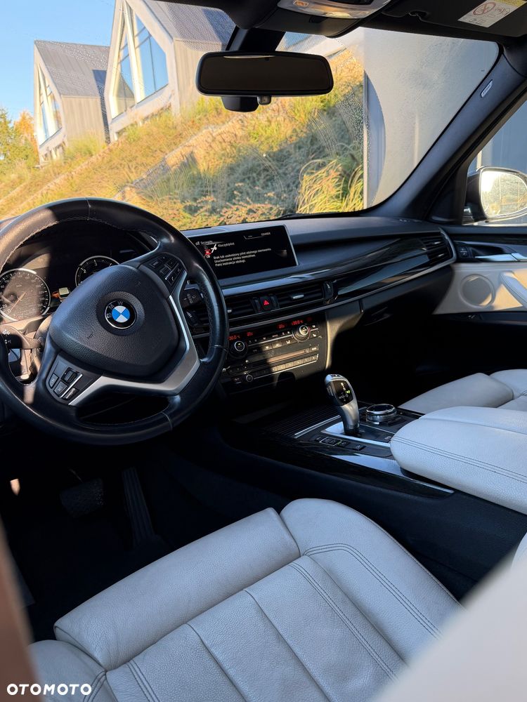 BMW X5 xDrive25d - 9