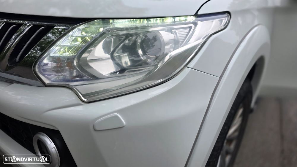 Mitsubishi L200 Pick Up 4x4 S&S Cabine Dupla Diamant Edition - 18