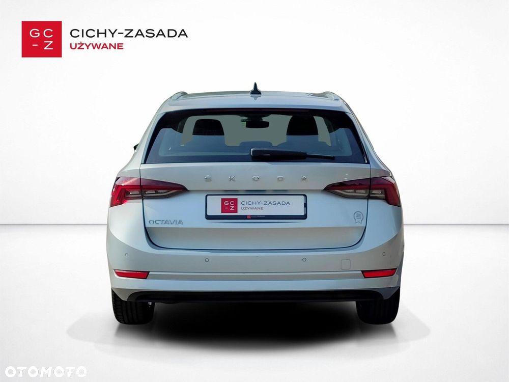 Skoda Octavia 2.0 TDI Style DSG - 4
