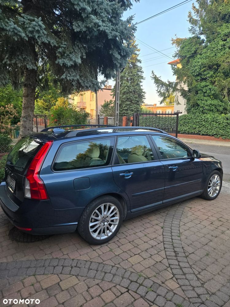 Volvo V50 - 2