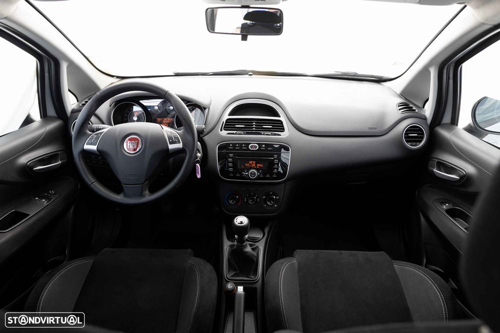 Fiat Punto 1.2 Lounge S&S - 30