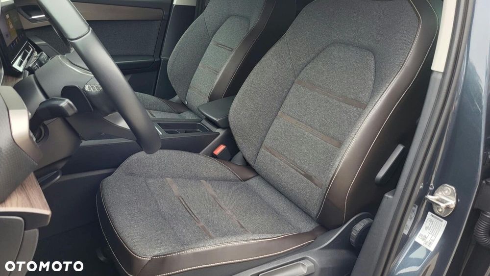 Seat Leon 1.5 eTSI Xcellence DSG - 11