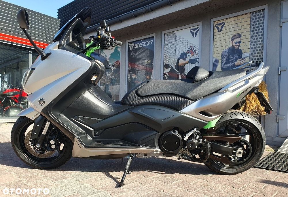 Yamaha Tmax - 1