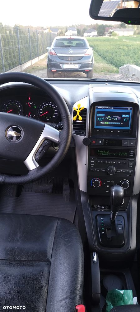 Chevrolet Captiva 3.2 LT high - 9