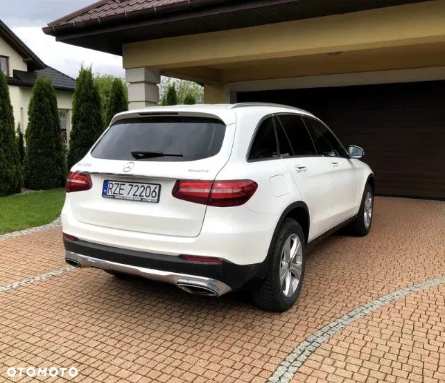Mercedes-Benz GLC - 3