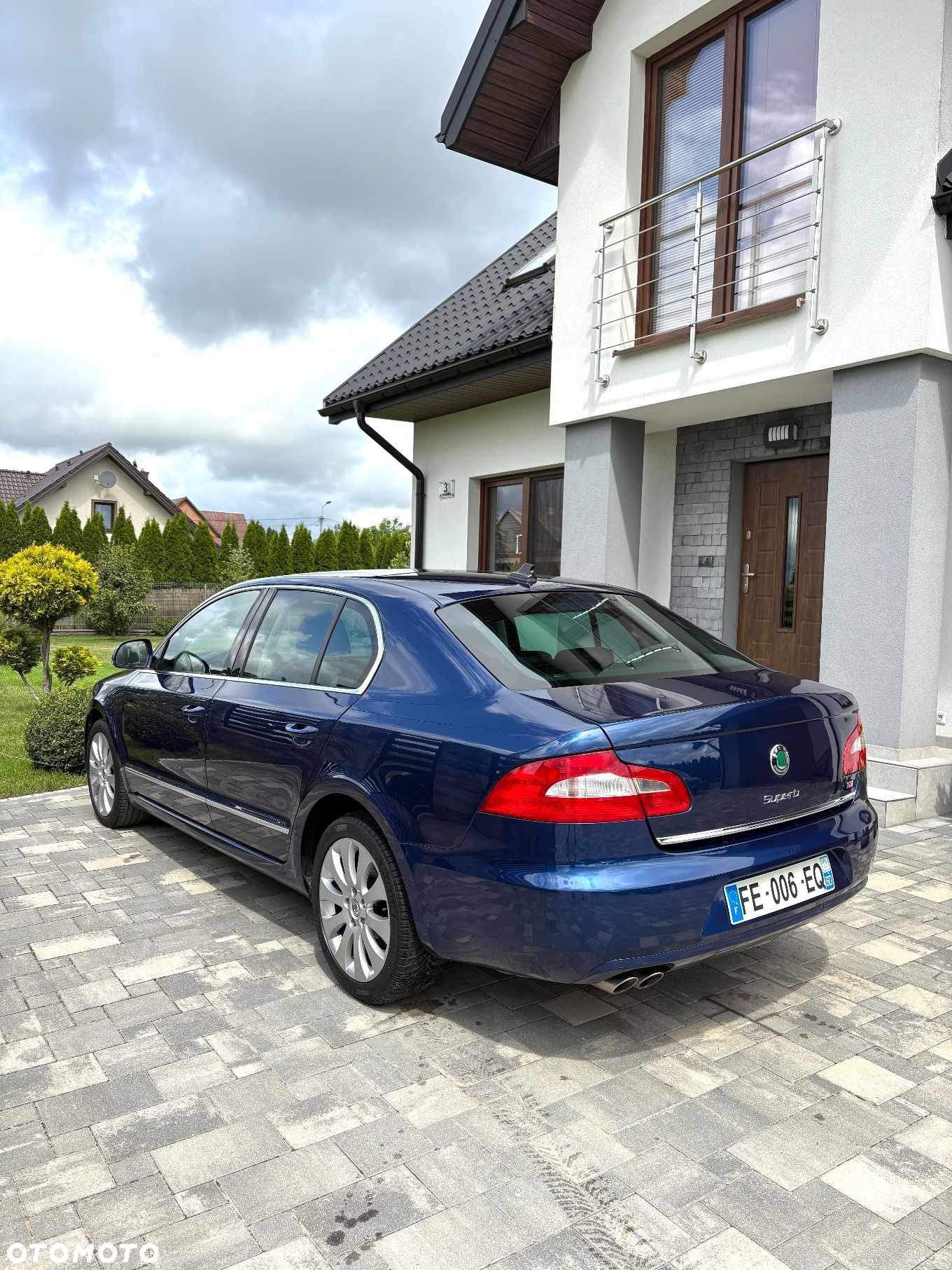 Skoda Superb 2.0 TDI Exclusive - 3