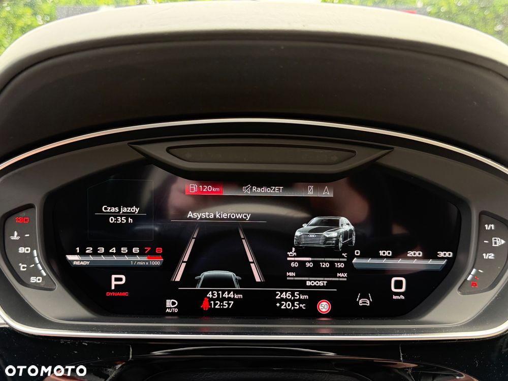 Audi S8 - 33