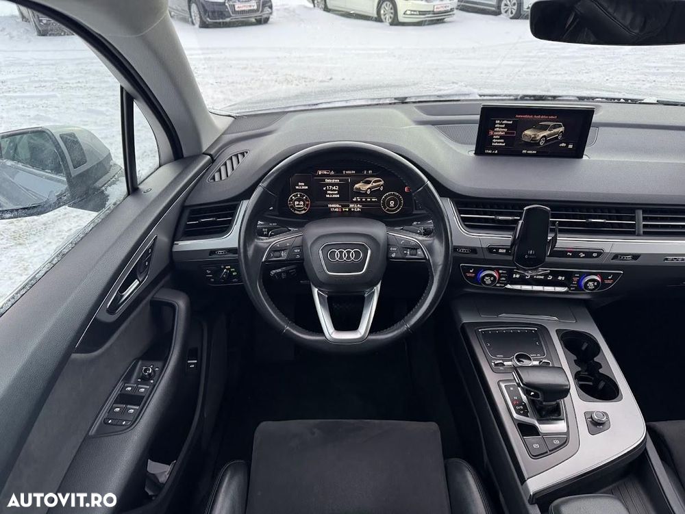 Audi Q7 - 7