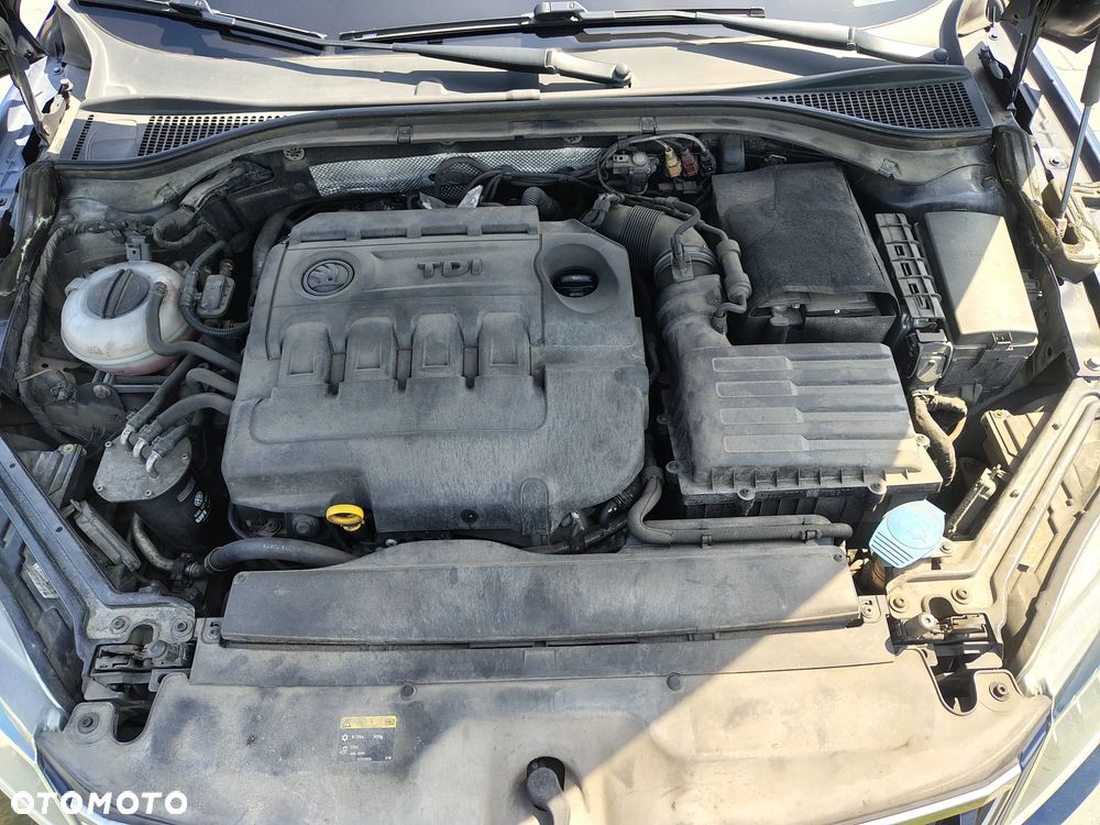 Skoda Superb 2.0 TDI Ambition DSG - 3