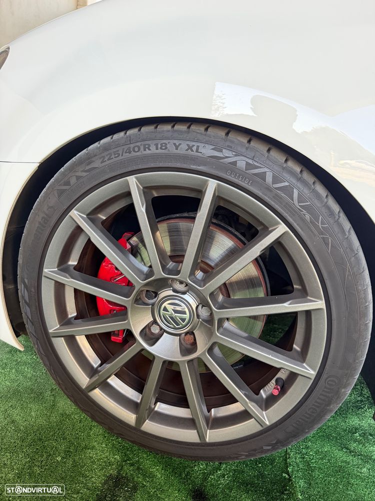 VW Golf 2.0 R DSG - 8