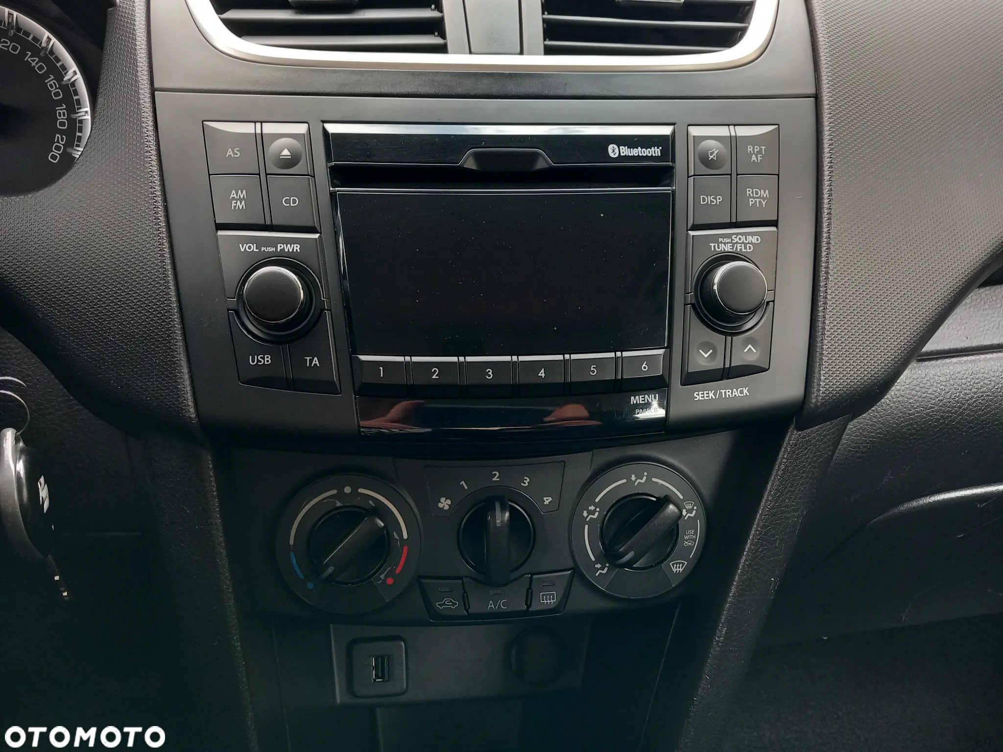 Suzuki Swift 1.2 Dualjet Comfort - 22