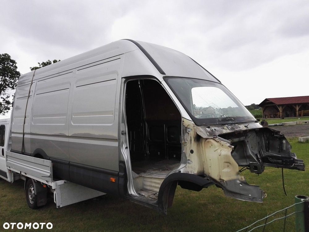 ćwiartka słupek fartuch błotnika iveco daily 06+ - 3