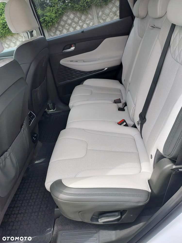 Hyundai Santa Fe 1.6 T-GDI HEV Platinum 4WD - 9