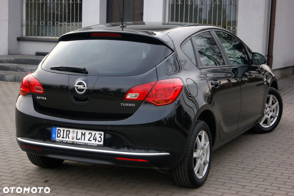 Opel Astra 1.4 Turbo Style - 17