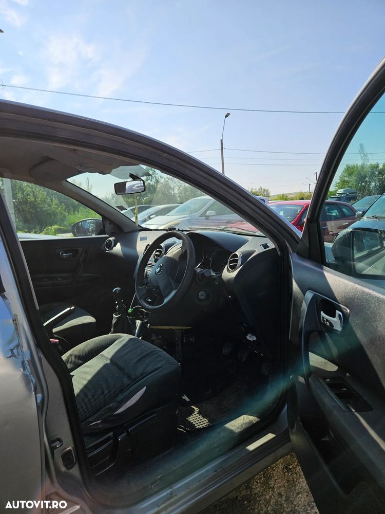 Dezmembrez Nissan Qashqai 1.5 dci 2wd diesel 106fps - 7