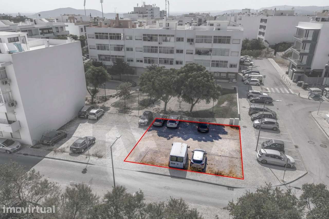 Oportunidade Imperdível em Loulé: Terreno para Construção de Prédio! - Grande imagem: 4/25
