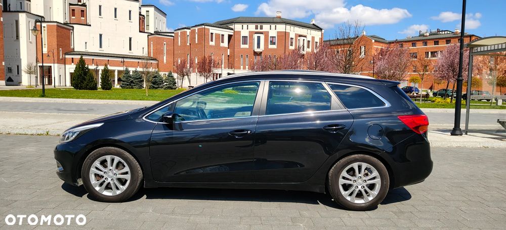 Kia Ceed 1.6 GDI M - 4