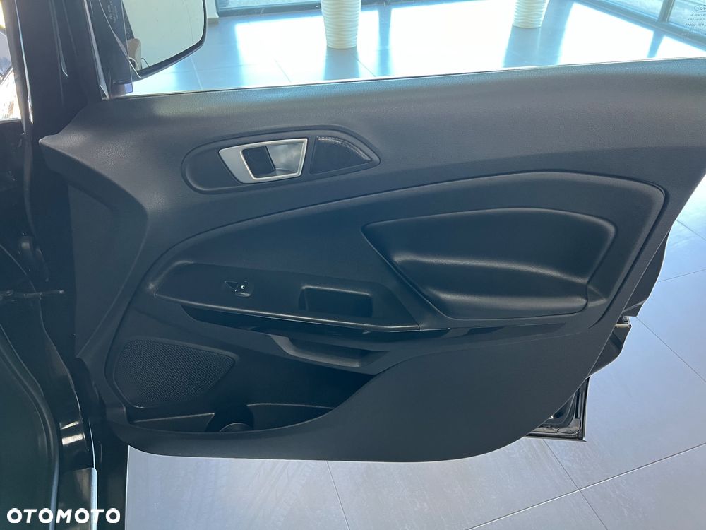 Ford EcoSport - 36
