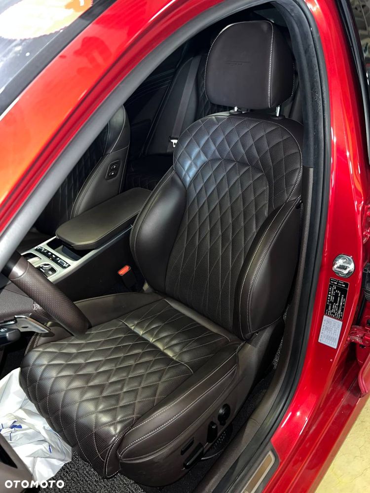 Kia Stinger 3.3 T-GDI V6 GT AWD - 24