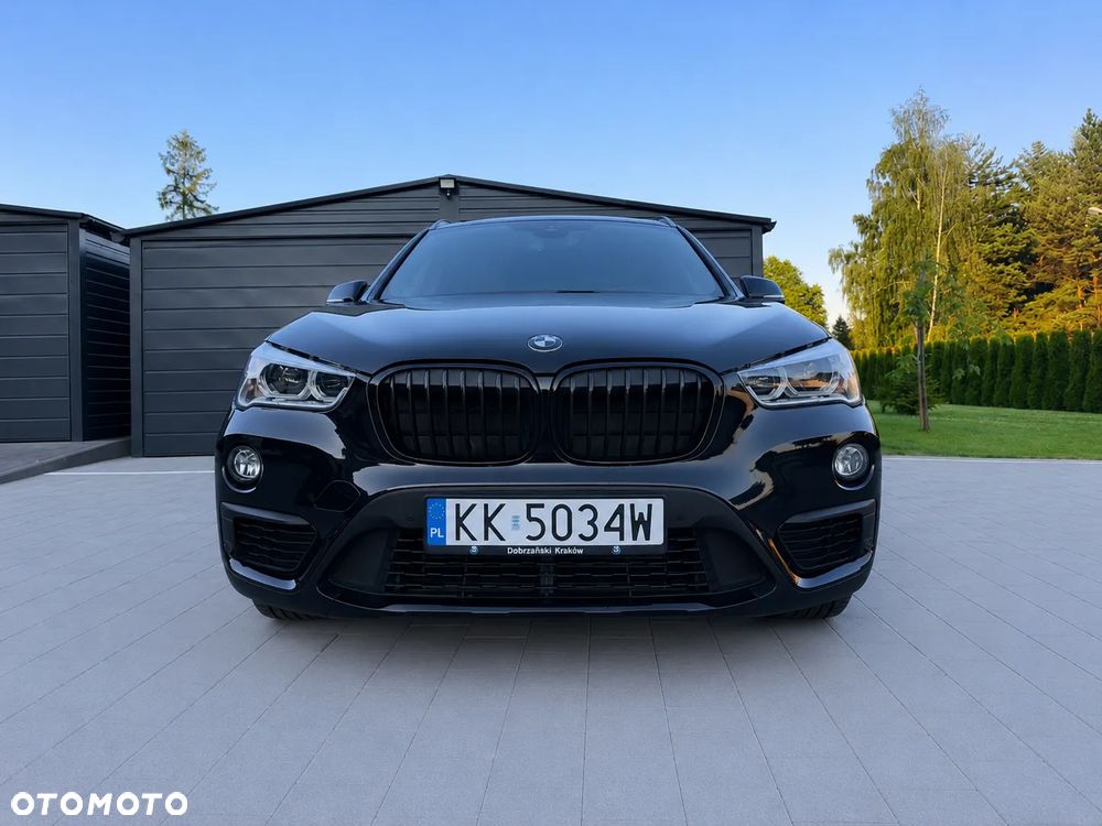 BMW X1 sDrive18d Advantage sport - 4
