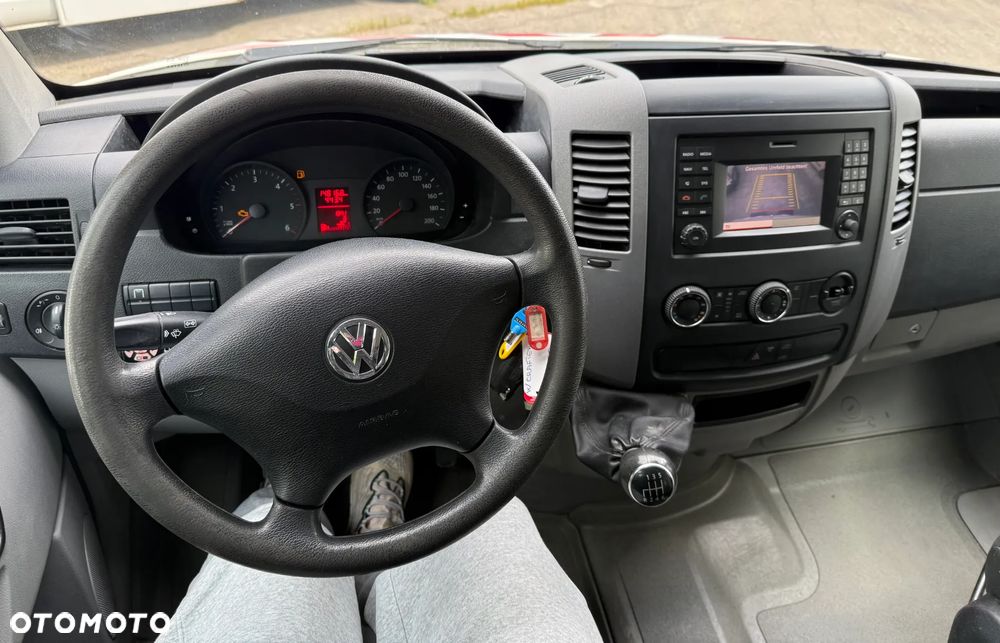 Volkswagen Crafter - 12